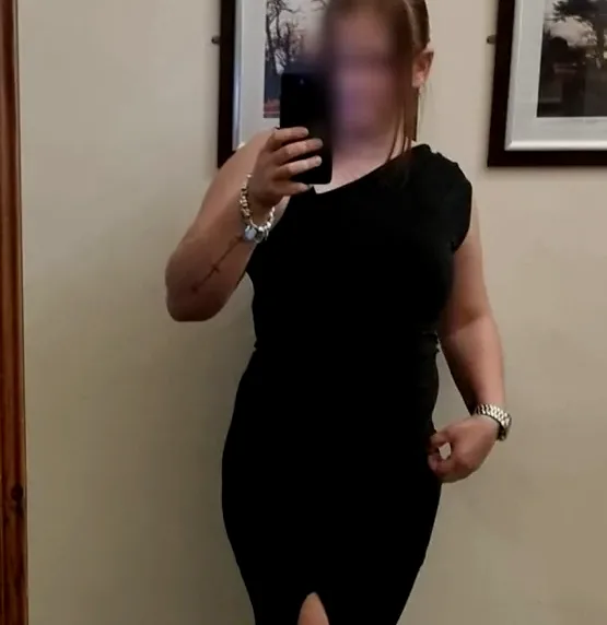 Corinna, 37