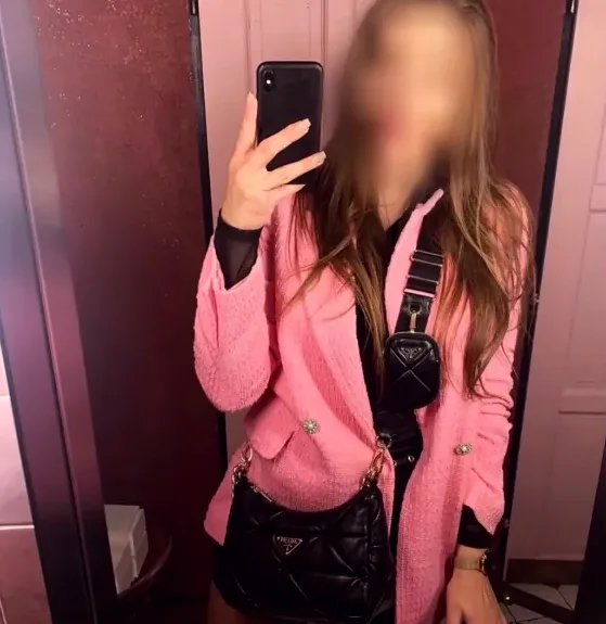 Frieda, 33