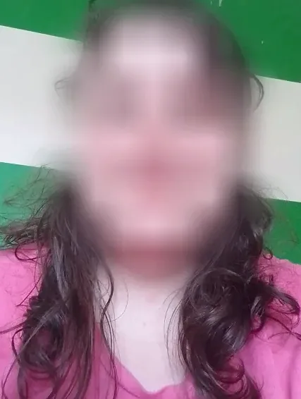 Karin, 37