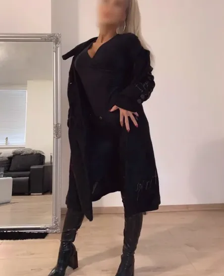 Katarina, 24