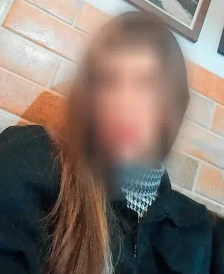 Melanie, 25