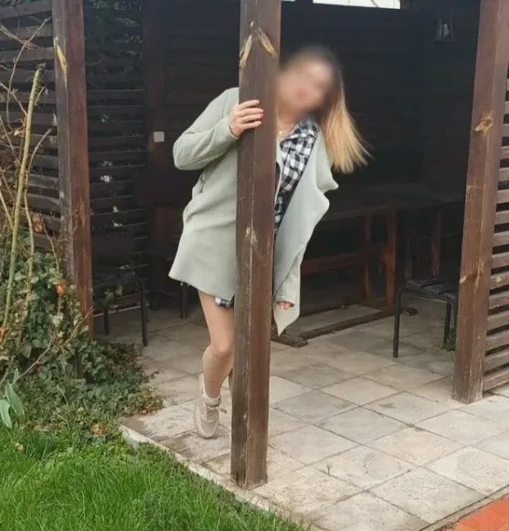 Nadine, 26