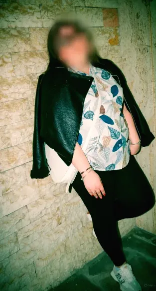 Nele, 29