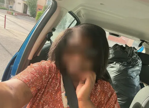 Nora, 28