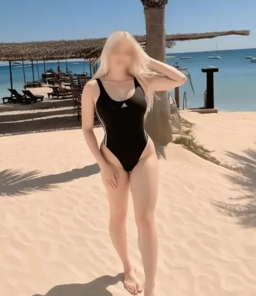 Sina, 22