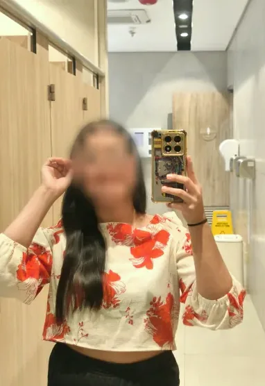 Sonja, 31